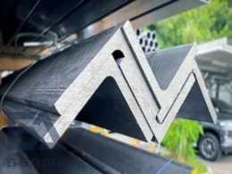 Уголок металлический 100x100 мм б/у